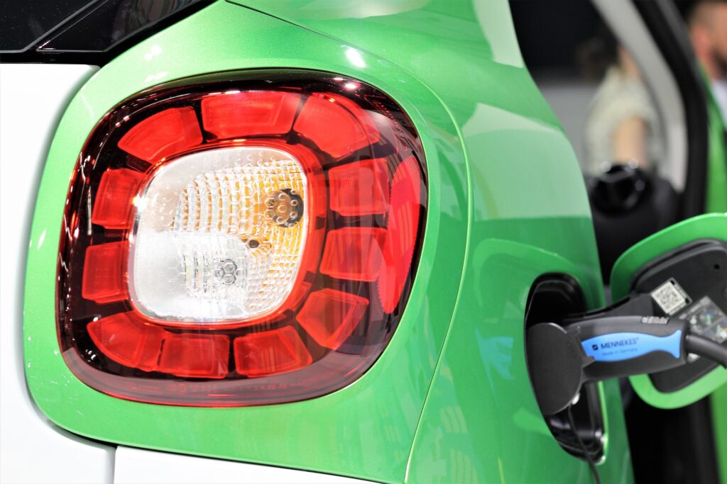electricidad autos