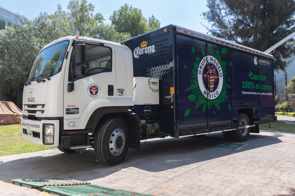 Modelo camión eléctrico