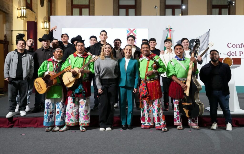 HIMNO MIGRANTE